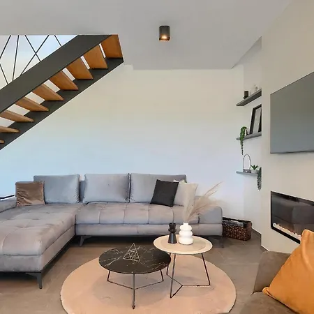Ivala Holiday home Galizana